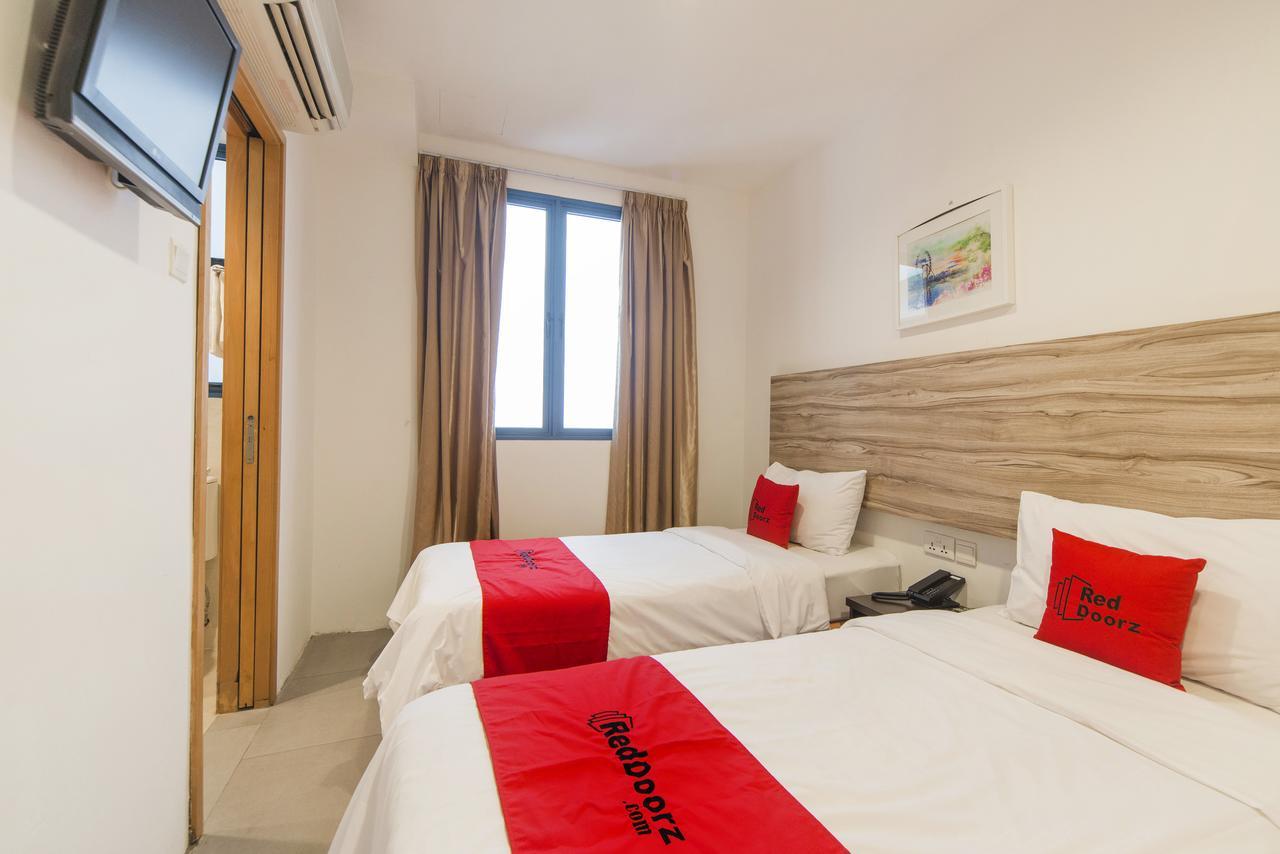 Reddoorz Plus @ Victoria Street Singapore Ngoại thất bức ảnh